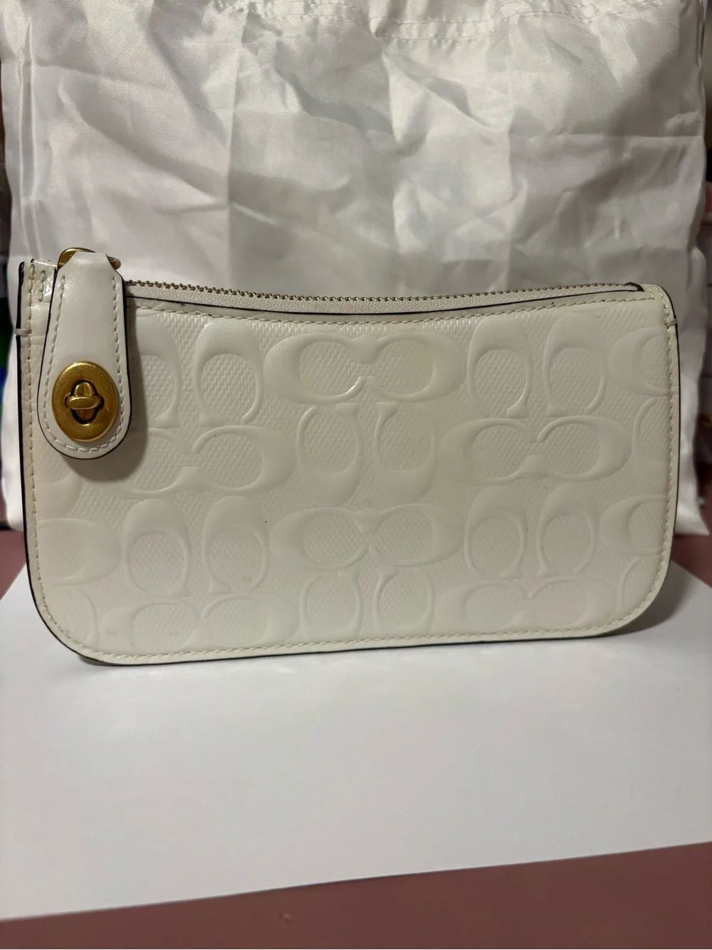 Coach wristlet ivory